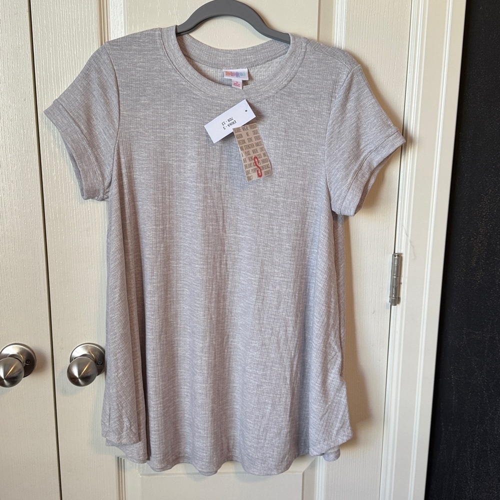 LuLaRoe Erika Heather Gray Short Sleeve Top